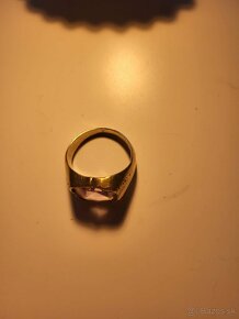 Zlatý prsteň 333, 8k, veľkosť 61 - 2