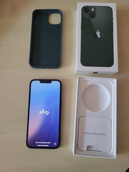 Apple iPhone 13 256 GB zelený - 2