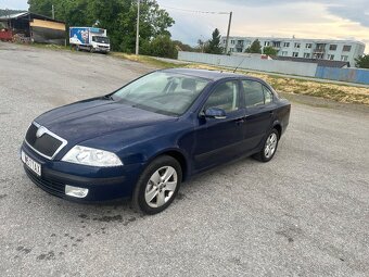 Škoda Octavia II sedan - 2
