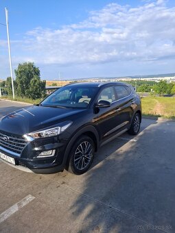 Hyundai Tucson 1,6 Benzín 130kw 10/2018 76 831km - 2