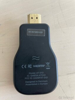 Airtame AT-DG1 Wireless HDMI Adapter - Black - 2