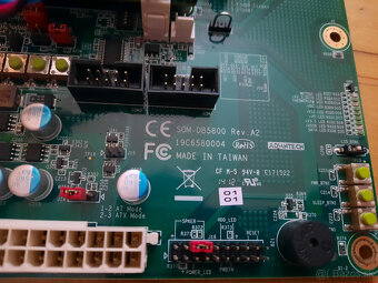 Vyvojova doska SOM-DB5800 rev. A2 + COM Express mod. + riser - 2