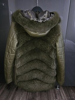 Khaki kožuch z líšky a pravej kože - 2