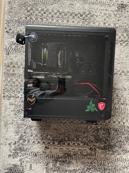 výkonný herný PC + kompletný set (dá sa aj poslať paketou) - 2