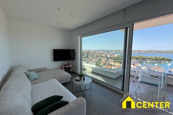 NA PREDAJ luxusný penthouse / 48 m² / v Trogire na ostrove Č - 2
