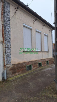 Rodinný dom v obci Gonc vhodný na podnikanie  -NA PREDAJ - 2