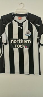 NEWCASTLE UNITED - 2