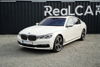 BMW 750i X-Drive Na prenájom - 2