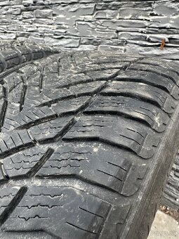 Zimné pneu  235/60R18 - 2