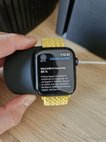 Predám Apple watch SE 2022 44mm. V záruke. Stav ako nové. - 2