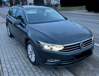 Volkswagen Passat 2.0TDI 140kw 4Motion DSG 2020 prihlásené - 2