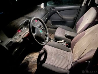 Skoda Octavia - 2