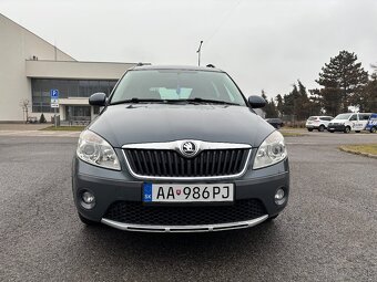 Škoda Roomster - 2