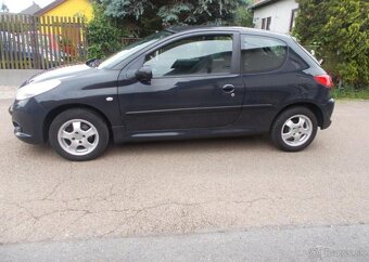 Peugeot 206 206 + 1,1 44KW,nová STK benzín manuál 44 kw - 2
