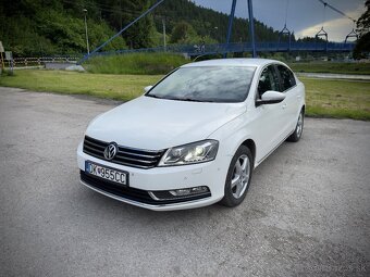 Passat B7 2.0TDi 103kw Highline - 2