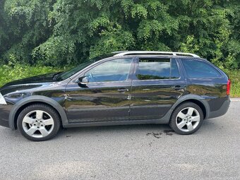 Skoda Octavia Scout 2.0tdi 103kw 6q 4x4 Alcantara navi xenon - 2