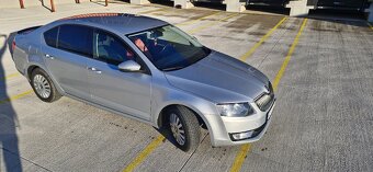 Skoda oktavia 1.6,sedan - 2
