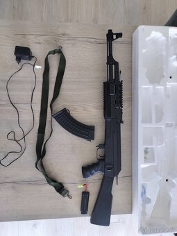 Predám AEG AK-47 Tactical sportline ( Cyma CM.520 ) - 2