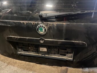 Škoda octavia I kufrove dvere - 2