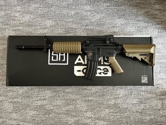 Airsoftová zbraň M4 - 2