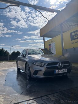 Mercedes-Benz A180d 2019 sedan - 2