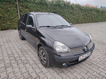 Renault Thália 1.4i - 2
