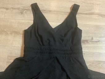 Čierne šaty - 2