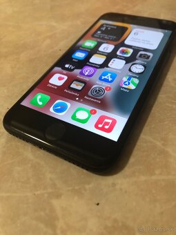 iPhone 7 / 128GB Black Pekný stav - 2
