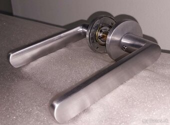 Predám kľučky značky METALBUD model LUNA R - 2