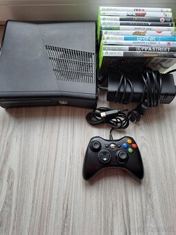 Xbox 360 S 250GB - 2