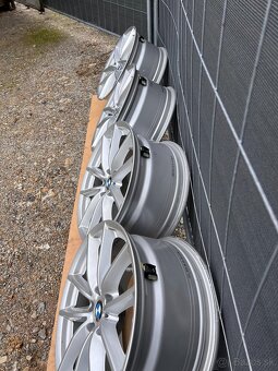 BMW 5X112 R18 8,5J ET44 + TPMS - 2