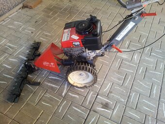 Lištová kosačka Vari ESM - 2