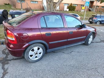Opel Astra - 2