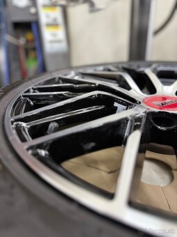 Predam cistonove elektrony s pneumatikami - 2