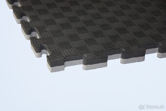 Tatami Elite tvrdá čierno-šedá 105cm x 105cm x 2.5cm - 2