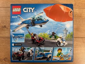 Predám LEGO City 60208 Zatknutie zlodeja na padáku - 2