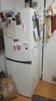 Chladnička s mrazničkku Zanussi - 2