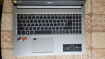 Acer, 15" IPS, 6-jadro, Vega 7, 16gb, ssd, zlava -57% - 2