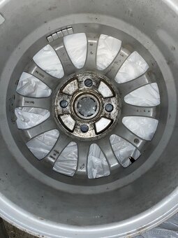 Elektróny 4x100 R15 - 2