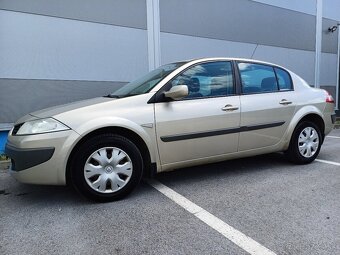 Renault Megane II sedan 1,6 benzín - rok 2008 - Klimatizácia - 2