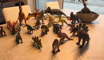 Dinosaury - 2