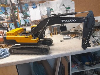 Rc hydraulicky bagr ec480D THS - 2