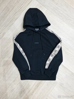 NOVE Guess mikina rozne druhy a farby XS - S/M - 2