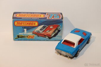 Matchbox SF Dodge challenger - 2