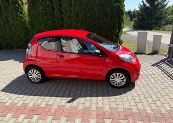 Citroën C1 1,0i / 50 KW serviska benzín manuál 50 kw - 2