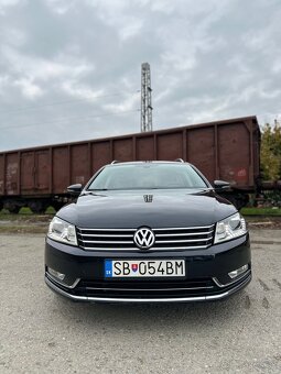 Volkswagen Passat B7 Highline 2.0TDI 4motion 4x4 - 2