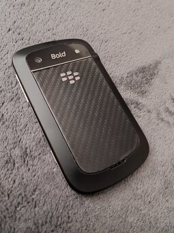 Blackberry 9900 BOLD - RETRO - 2