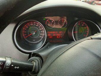 Predám vymením Fiat bravo 1.4 16v 2008 - 2