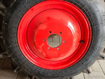 Čisto nové kolesá aj s diskami, na traktor - 2