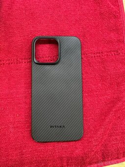 Kryt Pitaka MagEZ 4 600D kryt iPhone 15 Pro Max čierny/sivý - 2